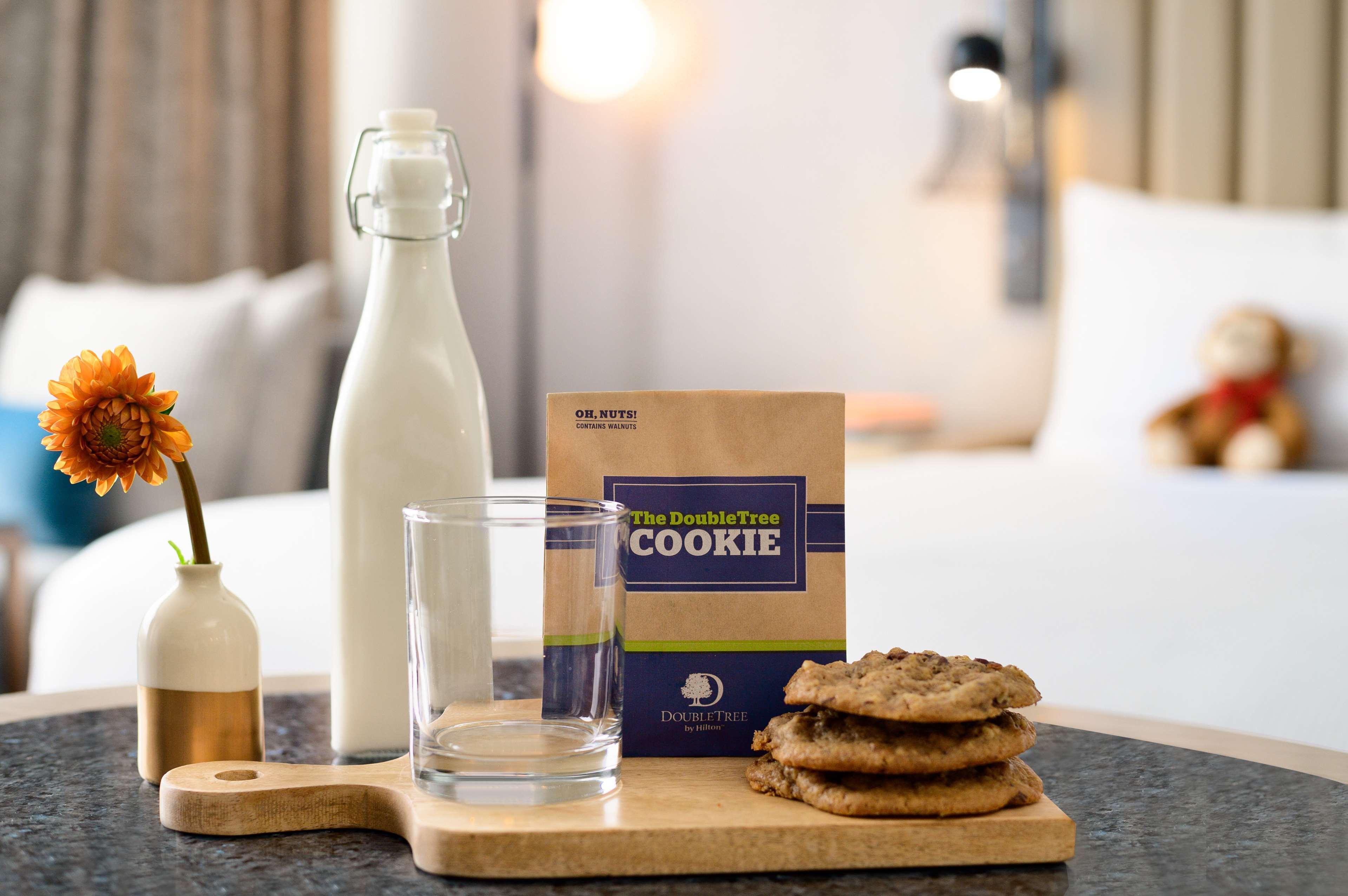 Doubletree By Hilton San Francisco South Airport Blvd Hotel South San Francisco Eksteriør billede